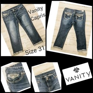 Vanity Premium denim Capri Jeans ankle cropped